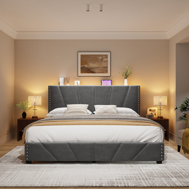 Lit plateforme de rangement en velours, format King, avec tête de lit réglable en hauteur, éclairage DEL, station de recharge et espace de rangement sous le lit de 30 cm (11,8 po). Sommier non requis.