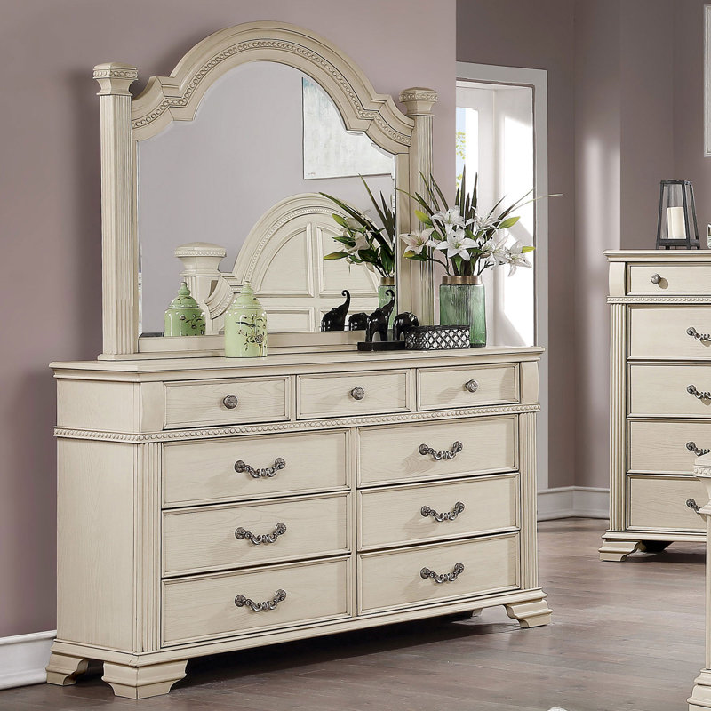 61.6" W Traditional Dresser, Antique White, Antique White