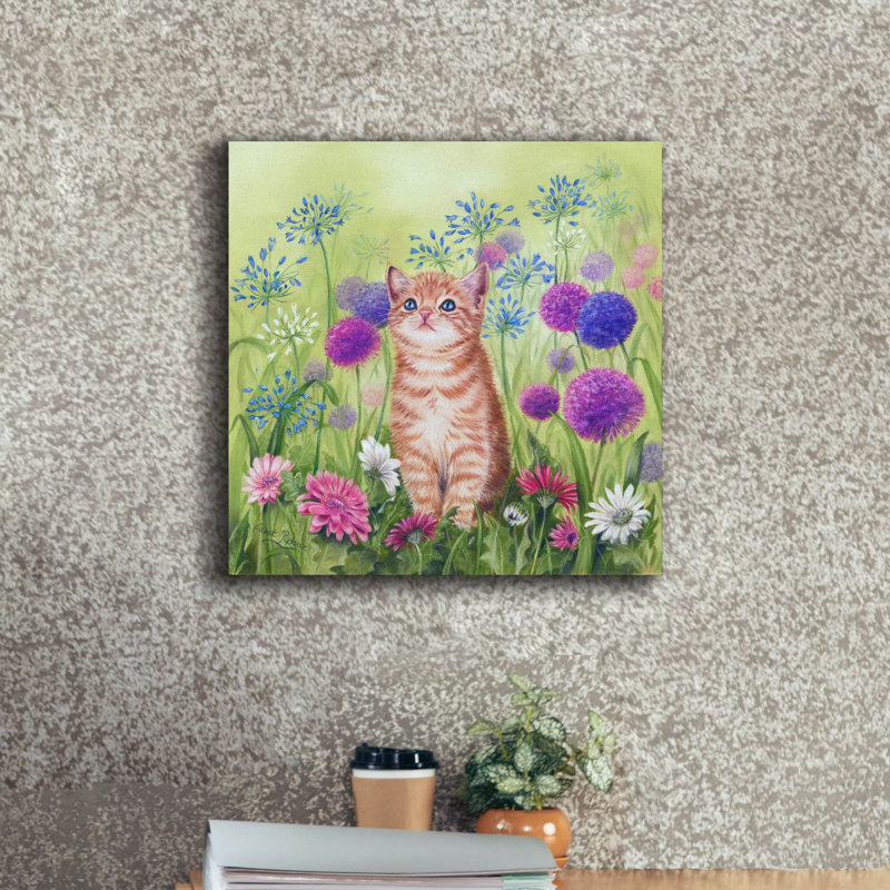 Chaton gingembre en fleurs par Janet Pidoux, H 18 po x l 18 po x P 0,75 po