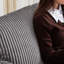 Futon canapé-lit Modern, lit de 79,13 pouces, revêtement en velours côtelé, structure en métal, centre d'attention pour le salon, canapé-lit extensible de poids maximal de 450 lb, confortable, tissu gris, structure, pour plus de confort, 450