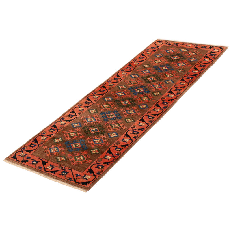 Tapis brun Shiravan 3 pi 0 po x 8 pi 6 po