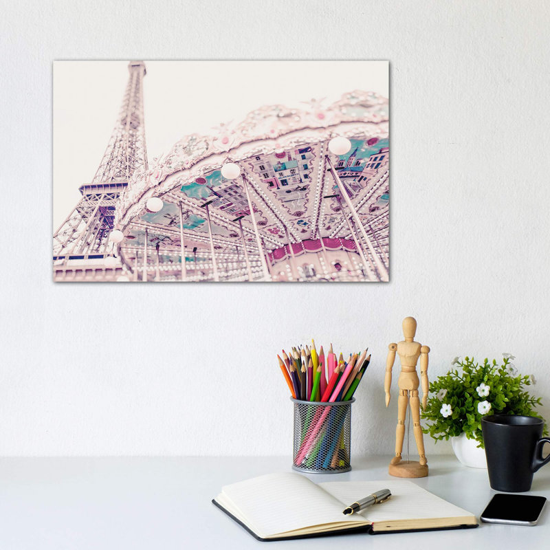 «Paris Dream» par Ruby and B - reproduction de photo, H 8 po x l 12 po x P 0,75 po, Toile tendue, Aucun mat