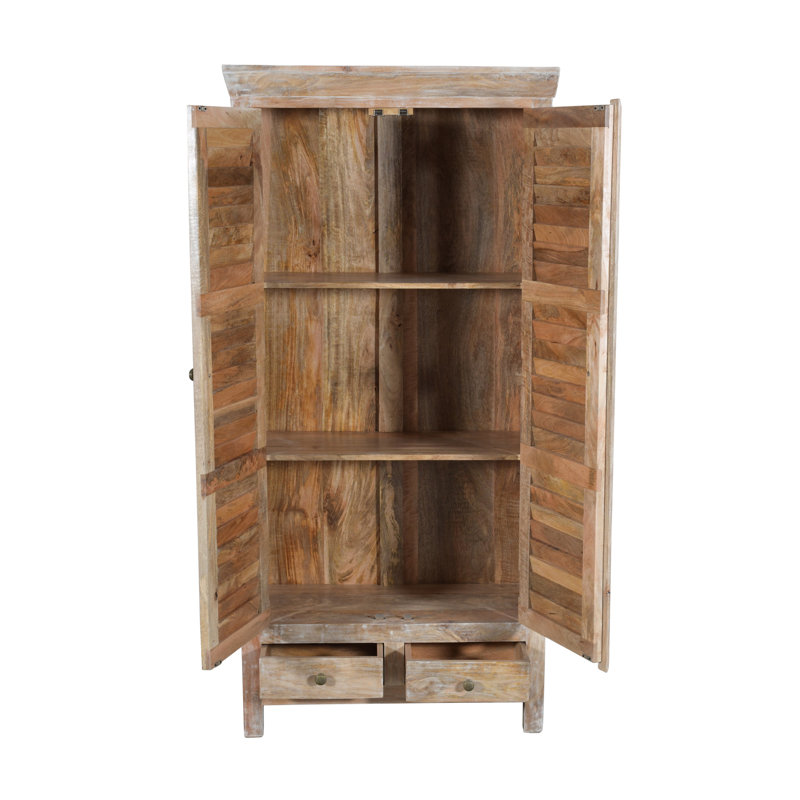 Armoire Jenna Louvered Doors, Naturel