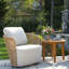 Chaise pivotante en osier câblée avec oléfine