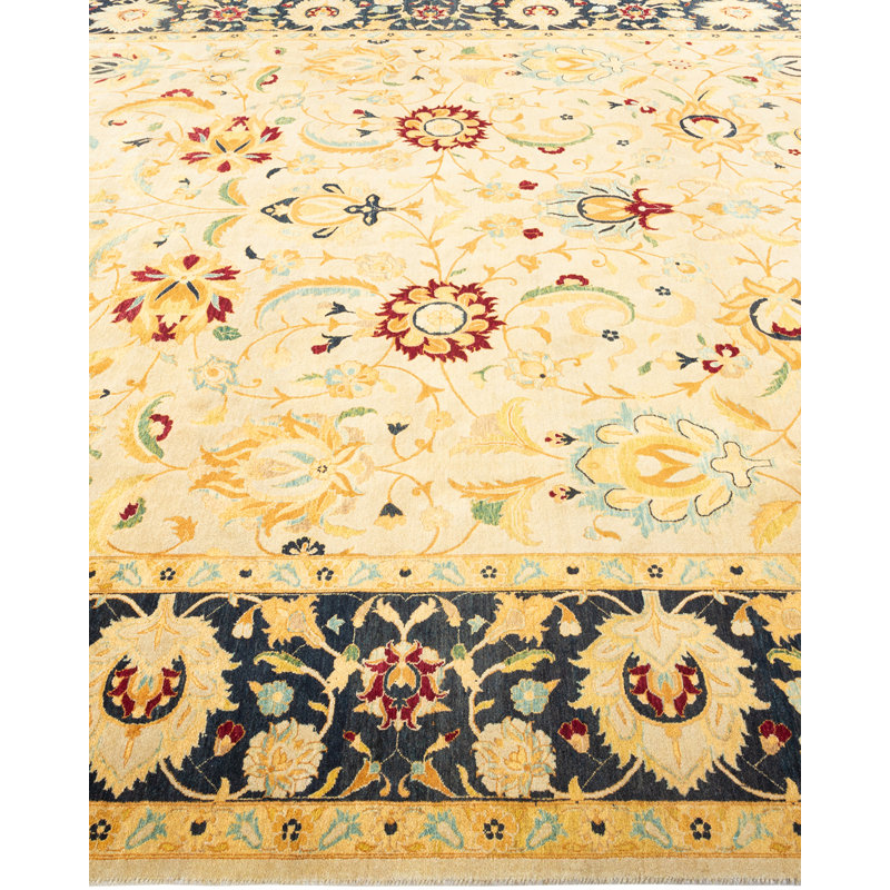 Tapis unique noué à la main Keenan - sable, 8 pi 2 po x 10 pi 4 po