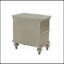Table de chevet-484894214