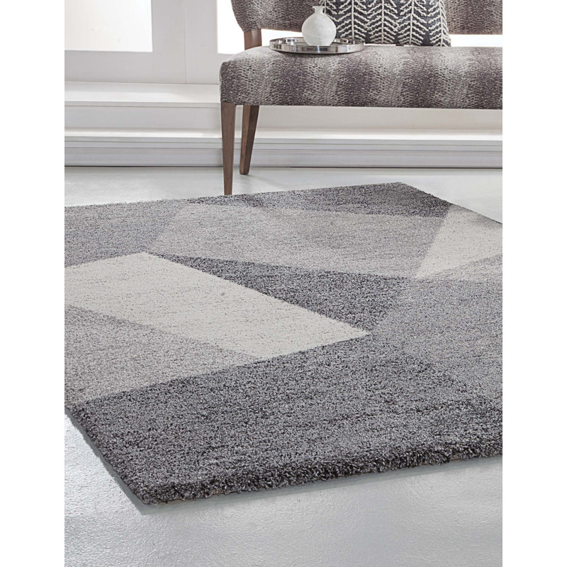 Tapis rectangulaire en polypropylène tissé à la machine 7 pi 6 po x 10 pi 10 po Gerrid
