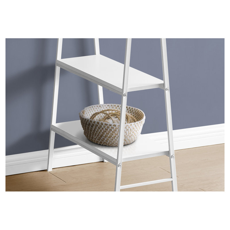 Bureau d'ordinateur industriel 48 "avec tablettes ouvertes, pieds de chevalet en métal blanc et bureau rectangulaire, White