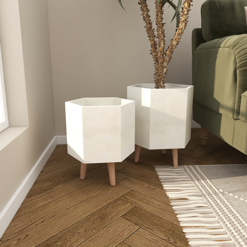 Vanmatre Planter, White