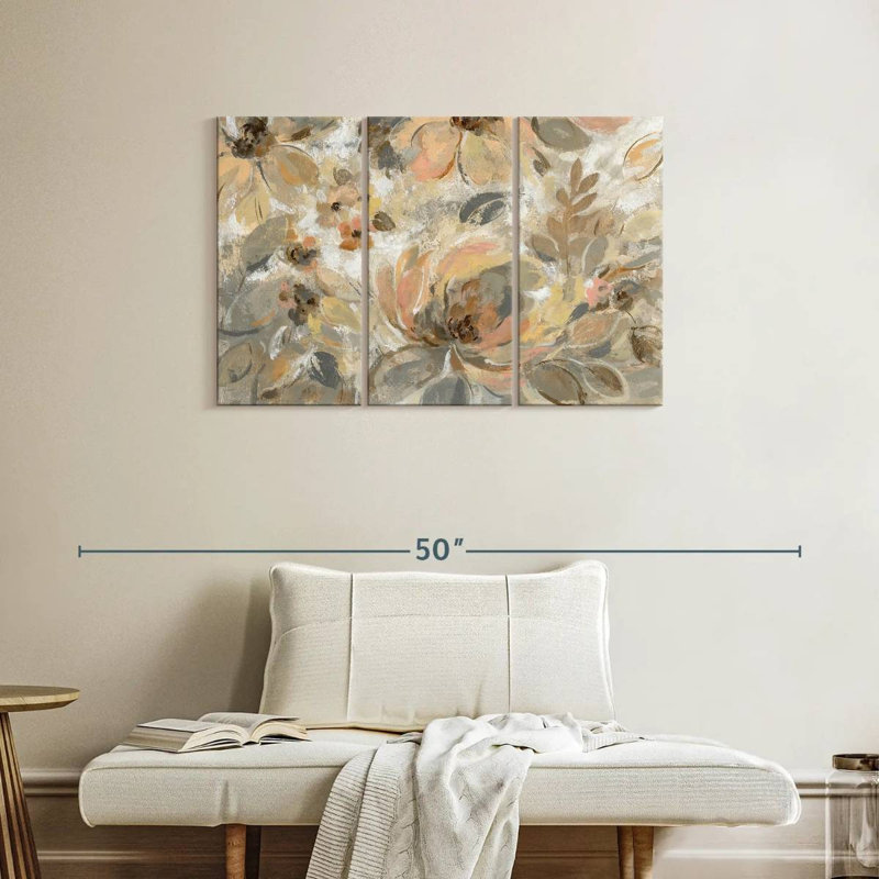 Avery Ivory Floral, 24" H x 38" W