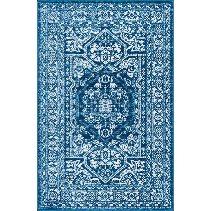 Oriental Indoor Rug, Rectangle 5' x 8'