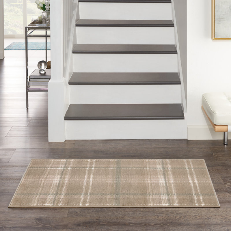 Xain Floral Area Rug, Runner 2'3" x 7'3"