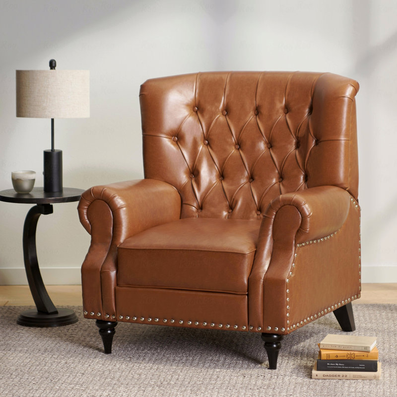 Fauteuil brun clair de style classique avec dossier inclinable et fauteuil inclinable