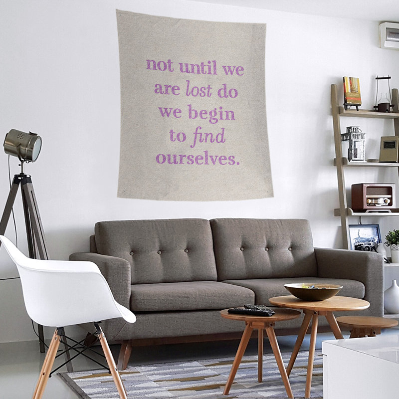 Tapisserie en polyester à la recherche de quote, H 80 po x l 68 po, Blanc / violet
