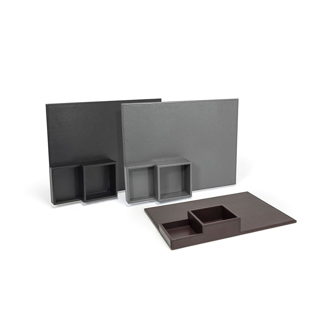 London Leather / Faux Leather Tray - Set of 4 (Set of 4) Front Of The House 