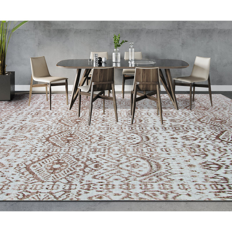 Damask Area Rug in Silver, Rectangle 9' x 12'