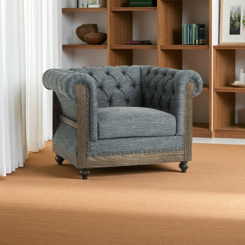CHAISE CLUB