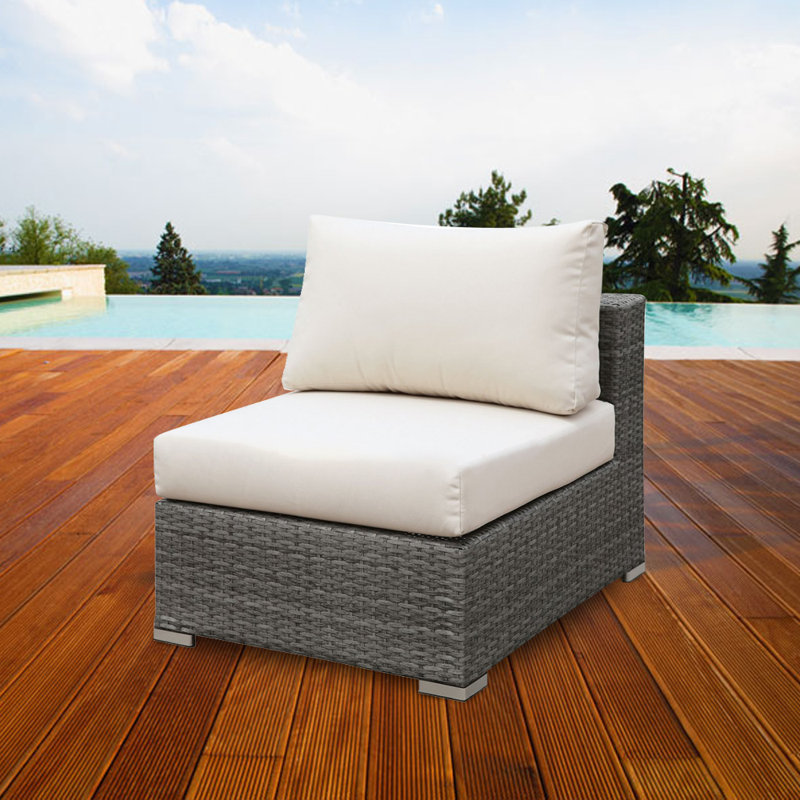 Chaise de patio avec coussin Shearin