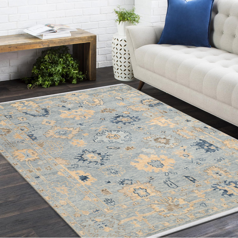 Lagos Hand Knotted Floral Area Rug in Gray, Rectangle 8' x 10'