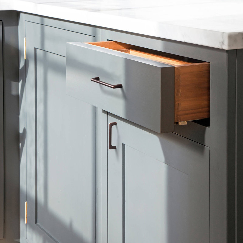 Champagne Bronze Modern Appliance Bar Pulls with Mounting Hardware