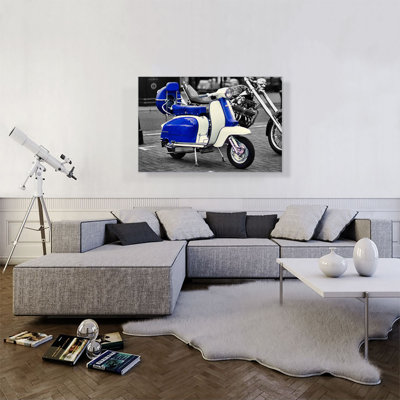 «Blue and White Italian Vespa Scooter», reproduction de photo sur toile tendue