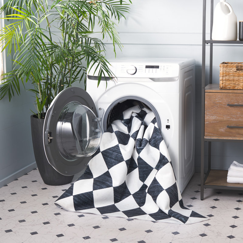 Josalina Clara Performance Machine Washable Checkered Rug, Rectangle 8' x 10'