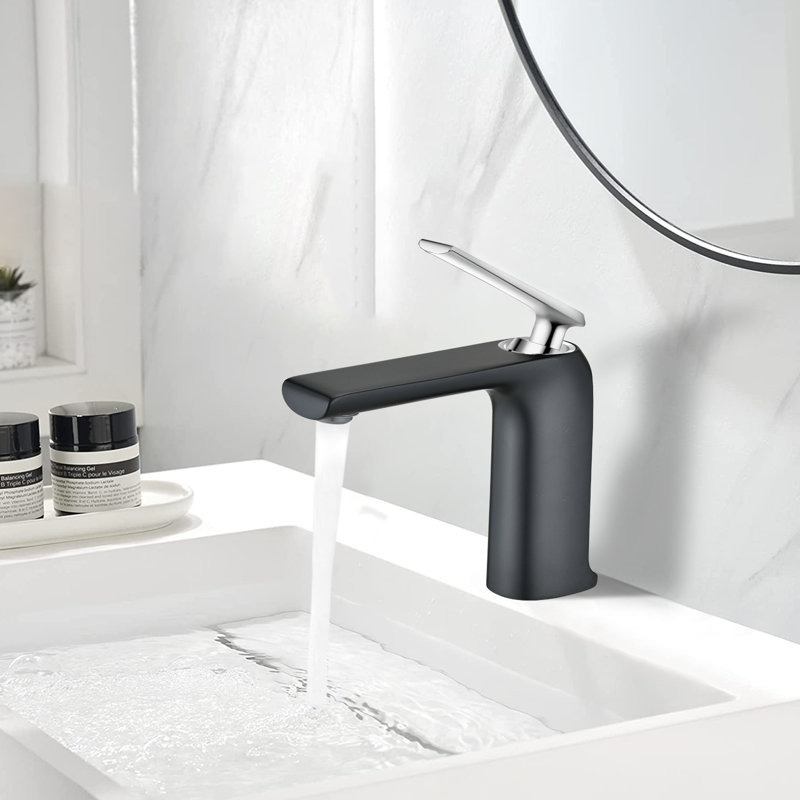 Single-Hole Single-handle Bathroom Faucet