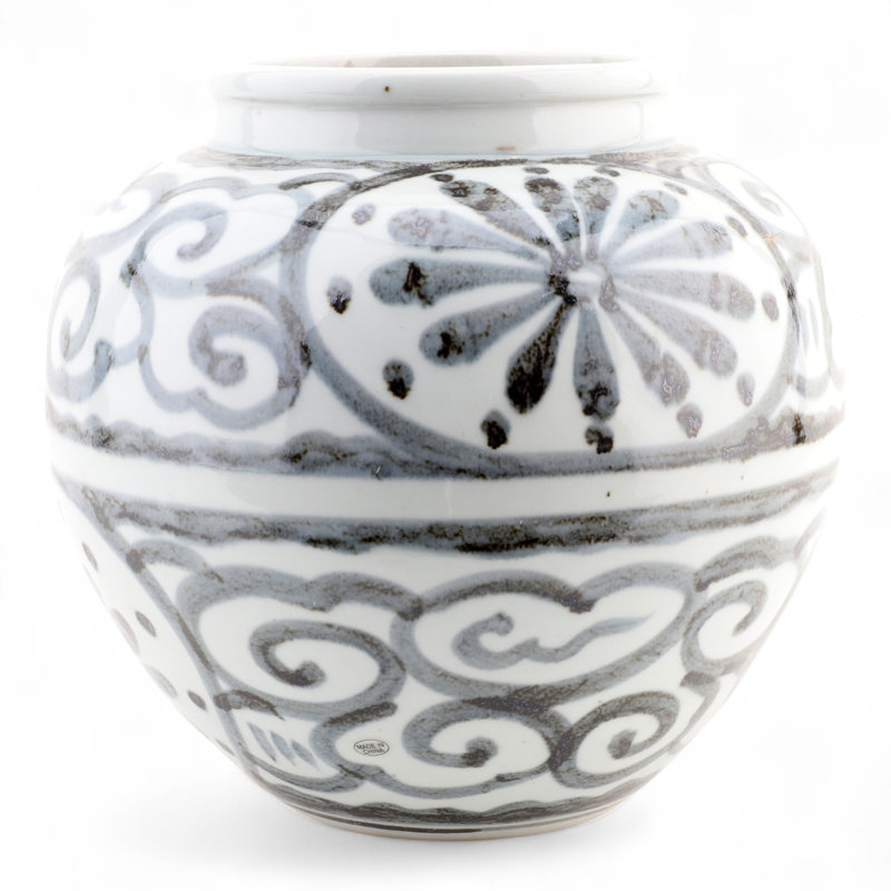 Porcelain Vase Old World