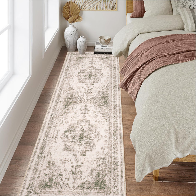 Oriental Area Rug, Runner 61 x 244 cm