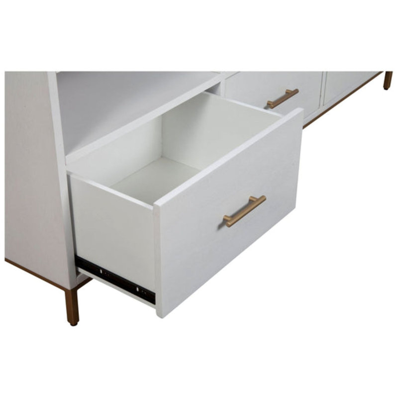 Console Madelyn