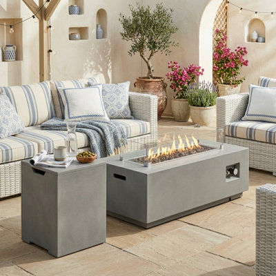 Ensemble de table de foyer d'extérieur au propane de 42 pouces de 50 000 BTU, table d'extérieur 2-en-1 grise avec pare-vent en verre trempé, table de salle à manger de patio résistante aux intempéries certifiée CSA pour jardin dans la cour arrière