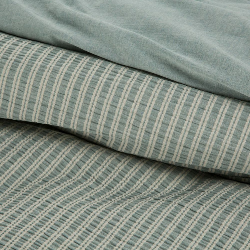 Striped Duvet Cover with Pillowcases