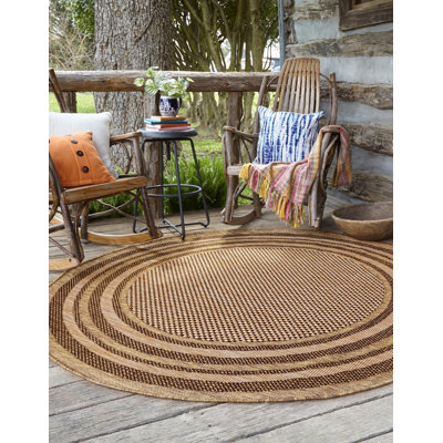 Arieyanna Geometric Indoor / Outdoor Rug