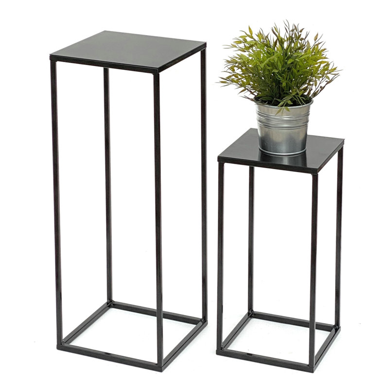 Nilio Plant Stand