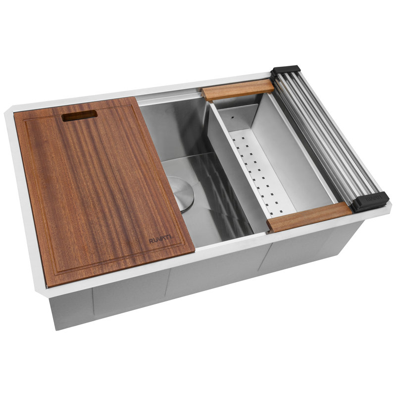 Roma Workstation Ledge 32" L x 19" W Undermount Kitchen Sink with Basket Strainer, 19" L x 32" W