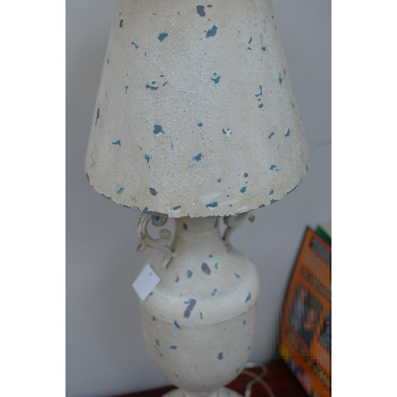 Nostalgia Metal Lamp