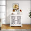 Armoire de rangement antique antique avec sculptures complexes, spacieuse et polyvalente pour plusieurs décors