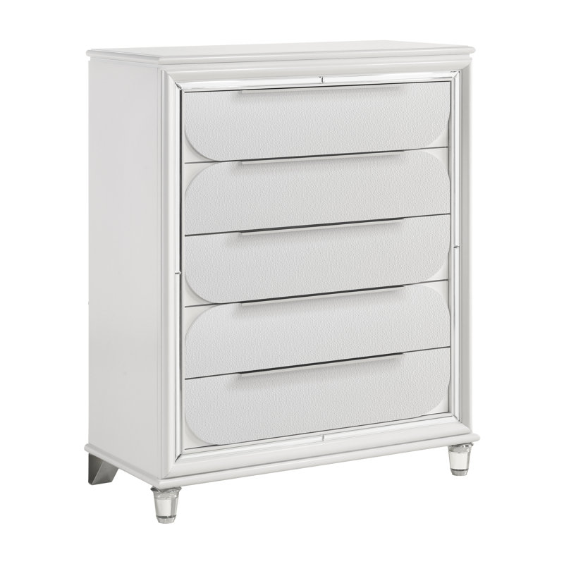 Commode, finition blanc perle