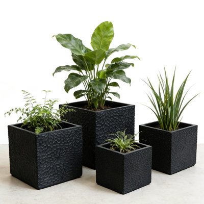 Boîte à fleurs 4 pièces en oxyde de magnésium de 16,9 po à 9,25 po de style carré gris avec design moderne et drainage pour la décoration intérieure du grand salon de 4 jardinières