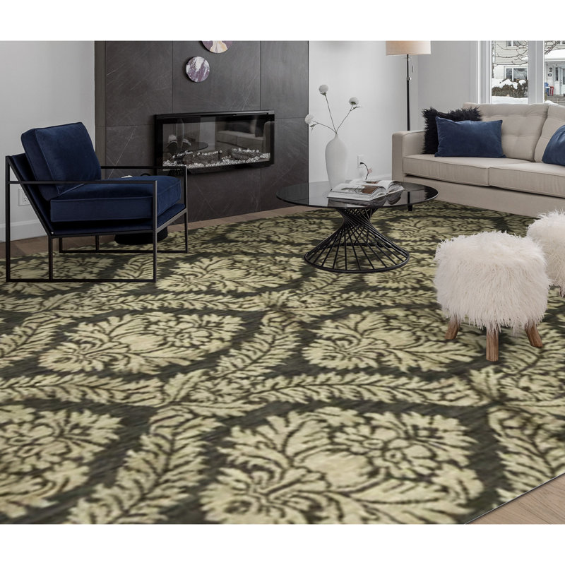 Hand Woven Wool Floral Area Rug