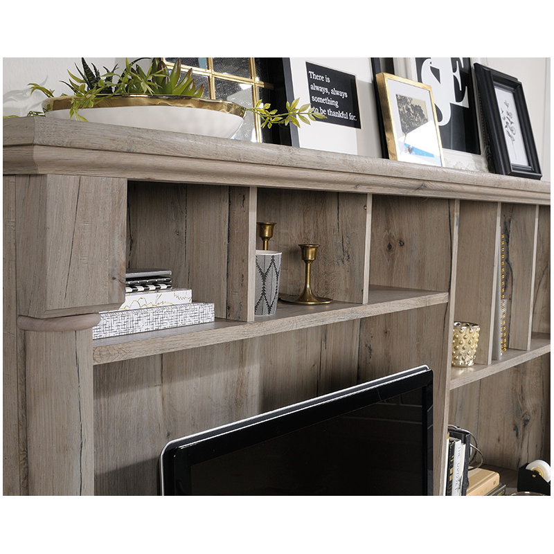 Bureau d'ordinateur avec huche