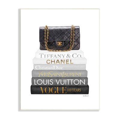 «Black Glam Purse Chic Modern Bookstack», surdimensionnée, encadrée blanche, art texturé par Amanda Greenwood