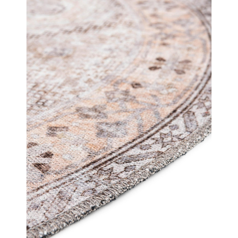  Tapis Karan Yara, Rond 4 pi 1 po