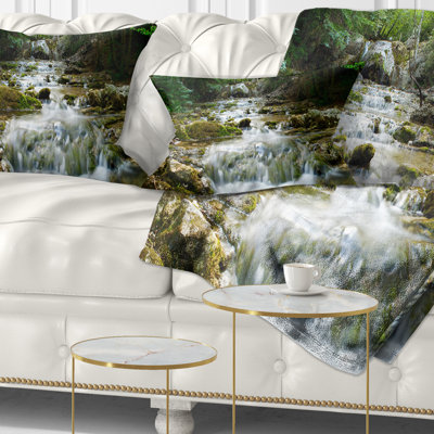 Coussin Natural Spring Waterfall