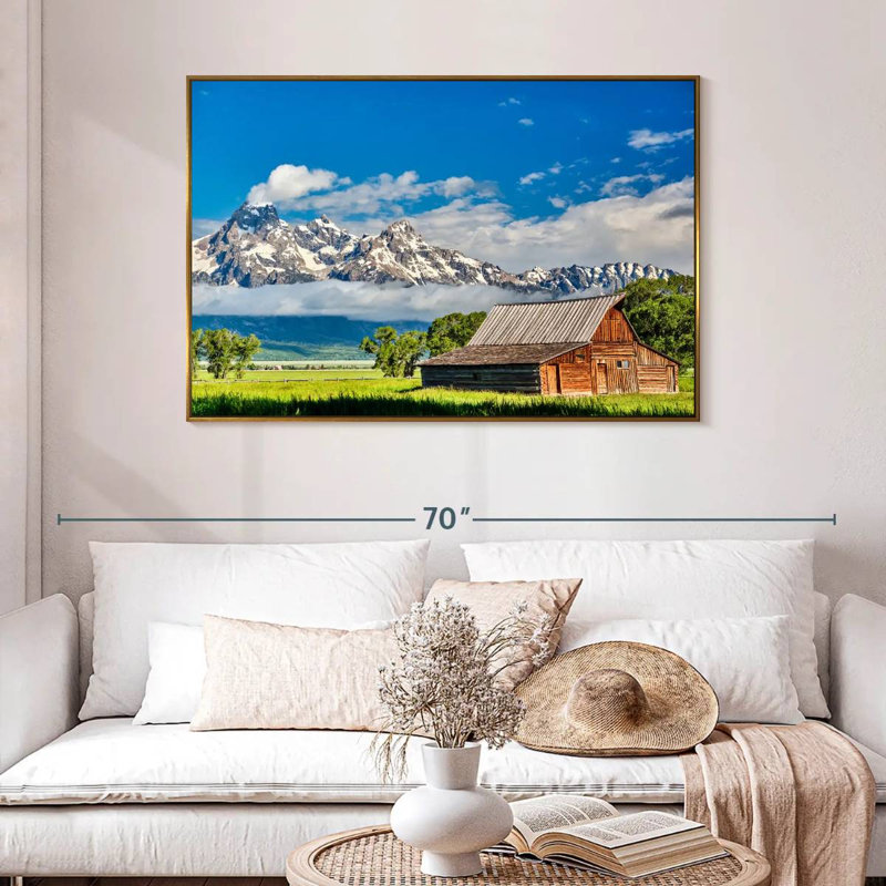 Grand Teton Mormon Barn, 46 po x 31 po, Cadre flottant doré