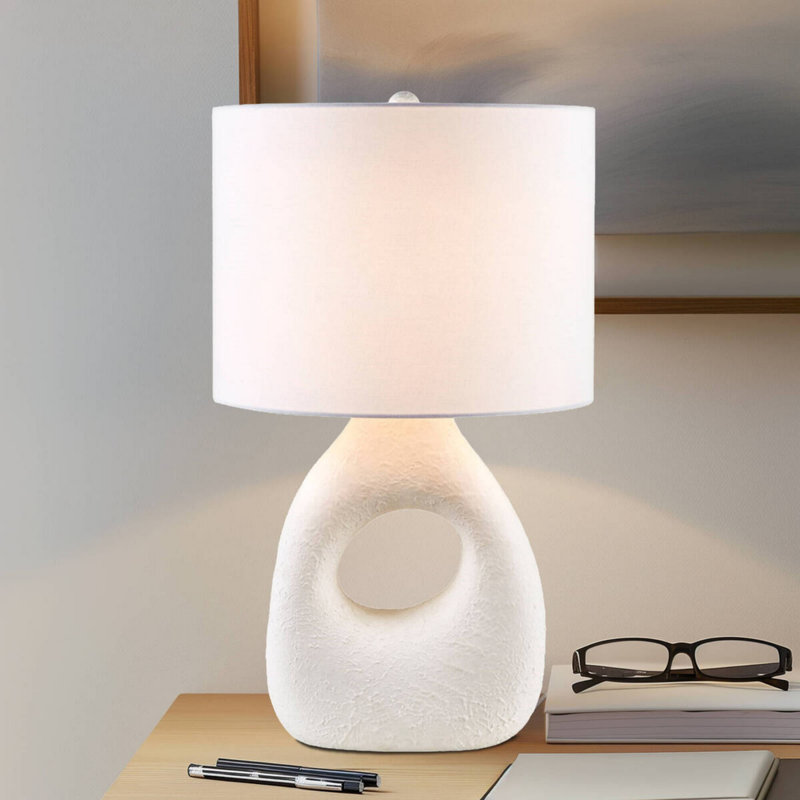 Lampe de table en cÃ©ramique blanche â€“ Voir ci-dessous
