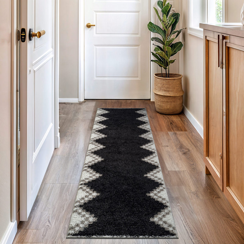 Tapis à poils longs à motif géométrique gris anthracite - velours moyen, élégant et doux, Tapis de couloir 2 pi 2 po x 8 pi