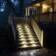 Lumières de terrasse en acier inoxydable à énergie solaire pour clôture de jardin en acier inoxydable-122499450