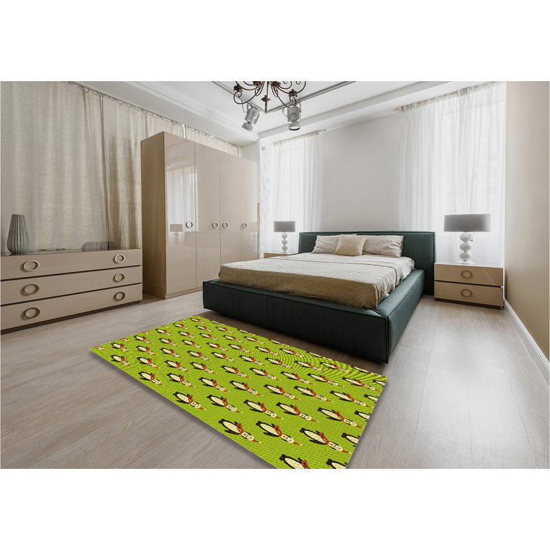Tapis jaune tissé à la machine 5 pi x 8 pi