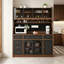 Buffet très large 63 po avec huche, garde-manger autoportant et bar à café avec prise de courant, panneau perforé et portes en verre